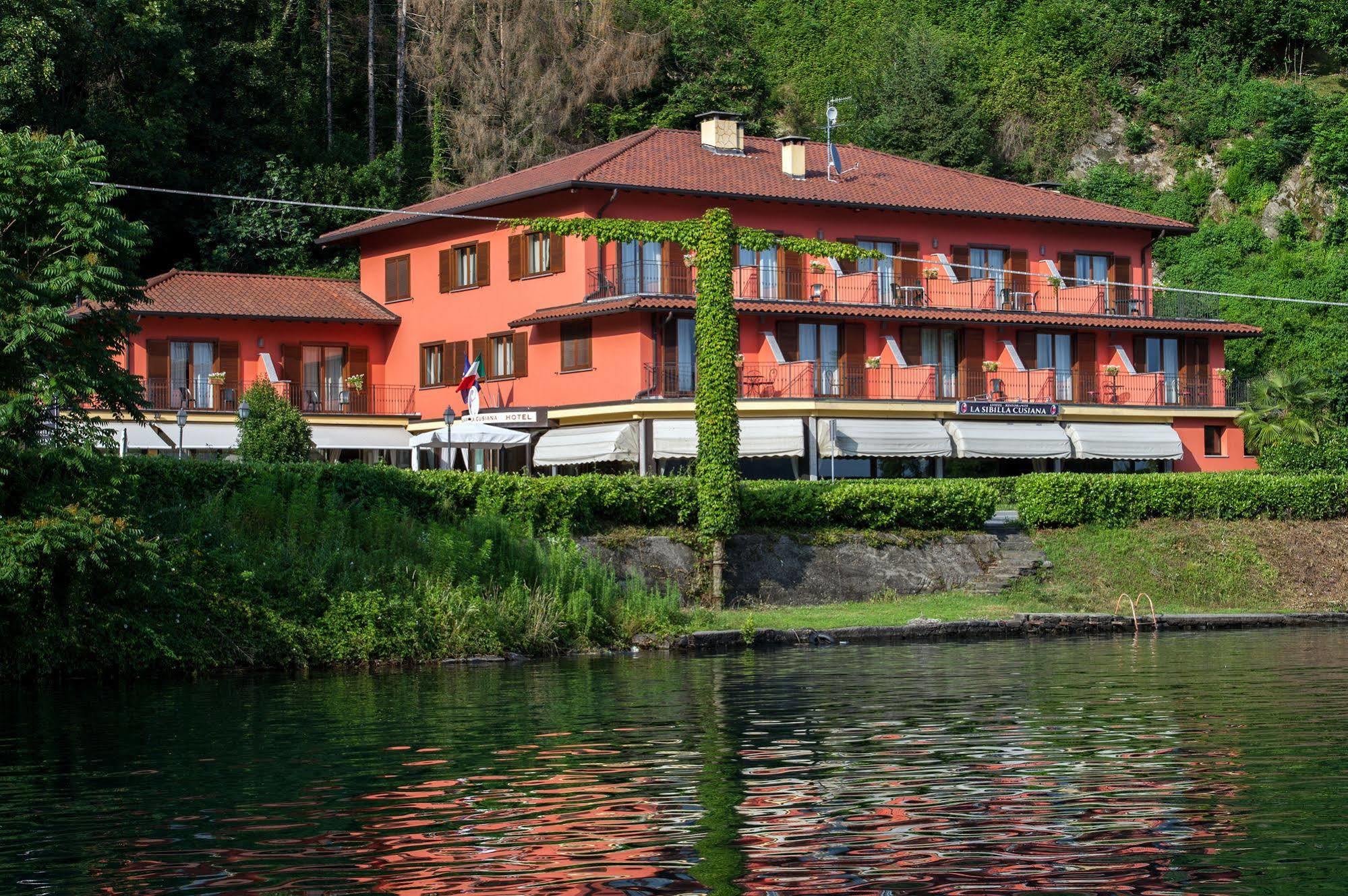 Hotel & Residence La Sibilla Cusiana Pettenasco Exterior photo